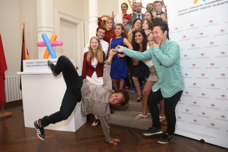 Deutsch-Türkische Jugendbrücke in Istanbul 2014.